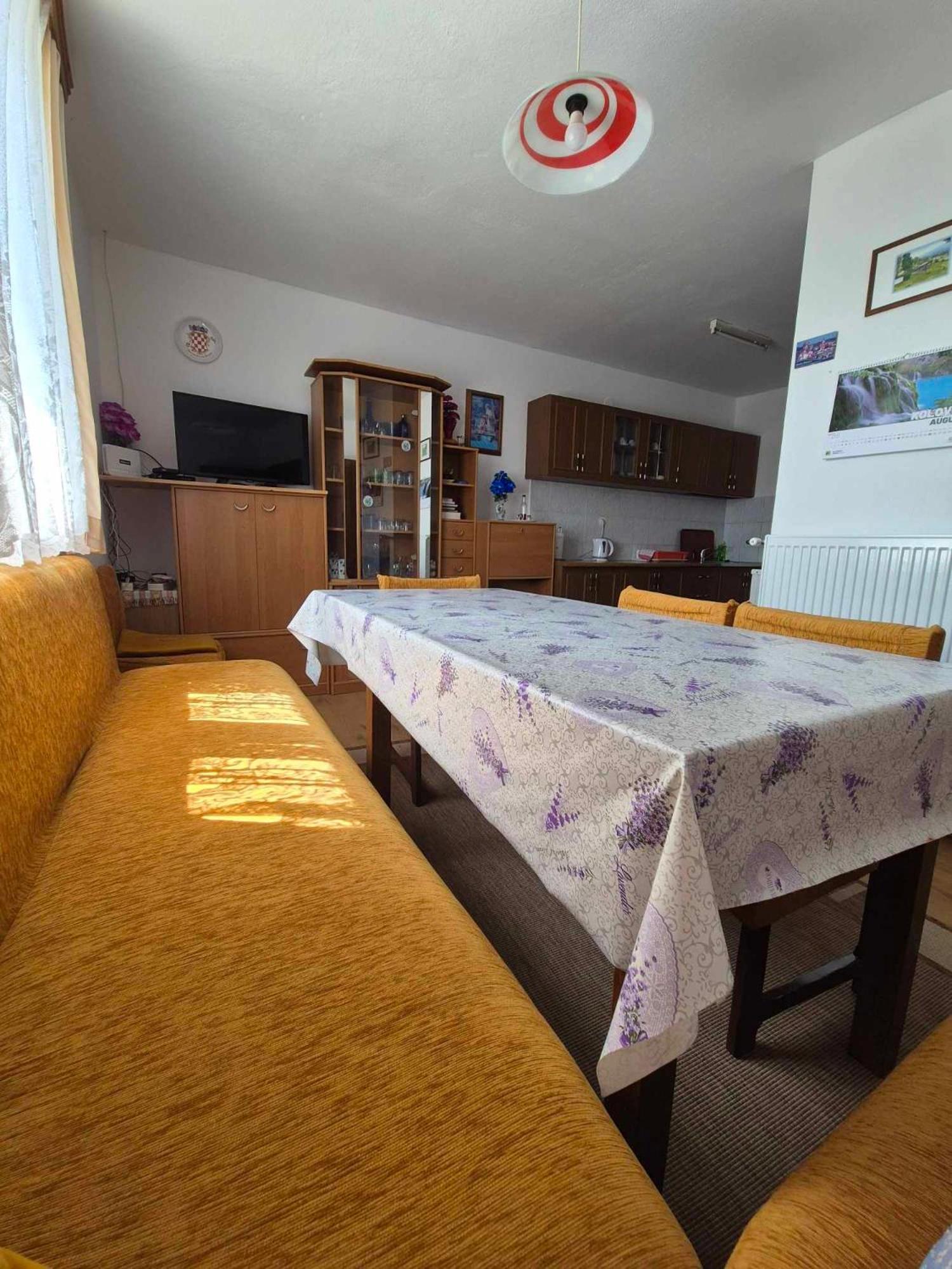 Guesthouse Milka Poljanak Exterior photo